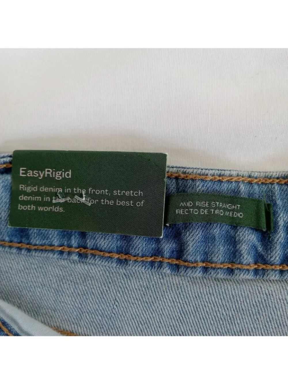 Wild Fable EasyRigid Size 8 Mid-Rise Straight Jeans Distressed Denim Medium Wash